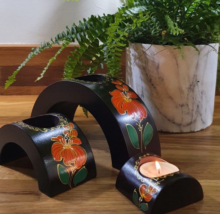 hand Crafted Orange Flower Design Arch Candle Holder set of 3