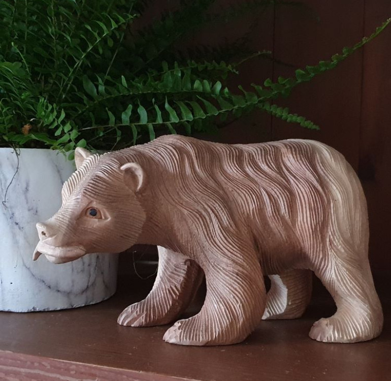 hand carved bear with fish large