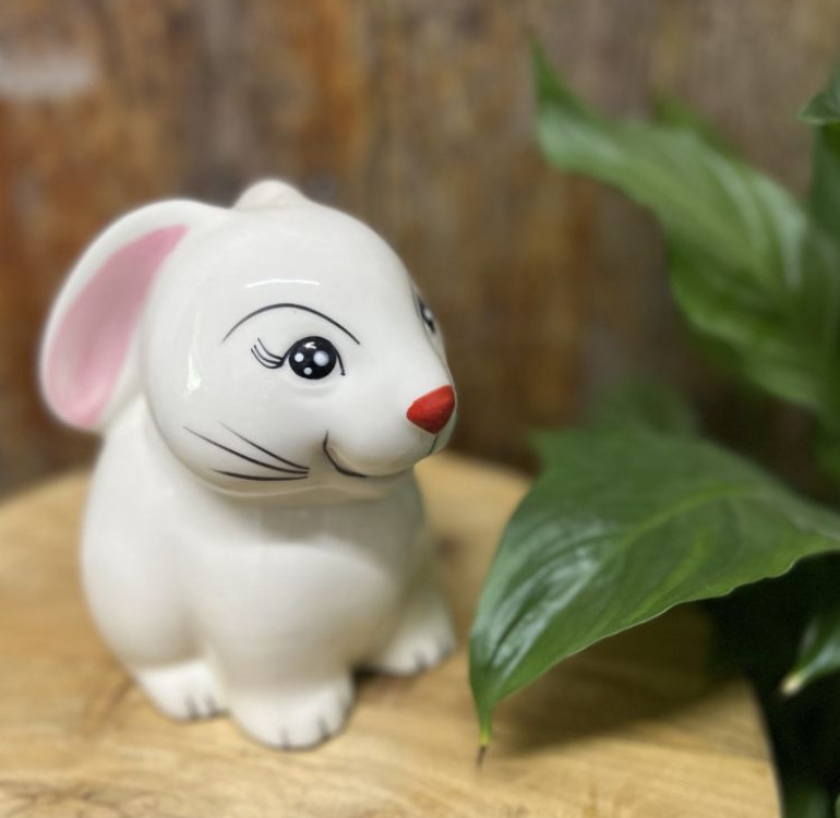 Cermaic money box in a bunny design