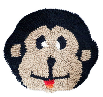 a fleece monkey face shaped mat with hardwearing back.
