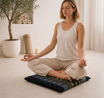 kapok filled handmade cushion peanut shaped to give neck support