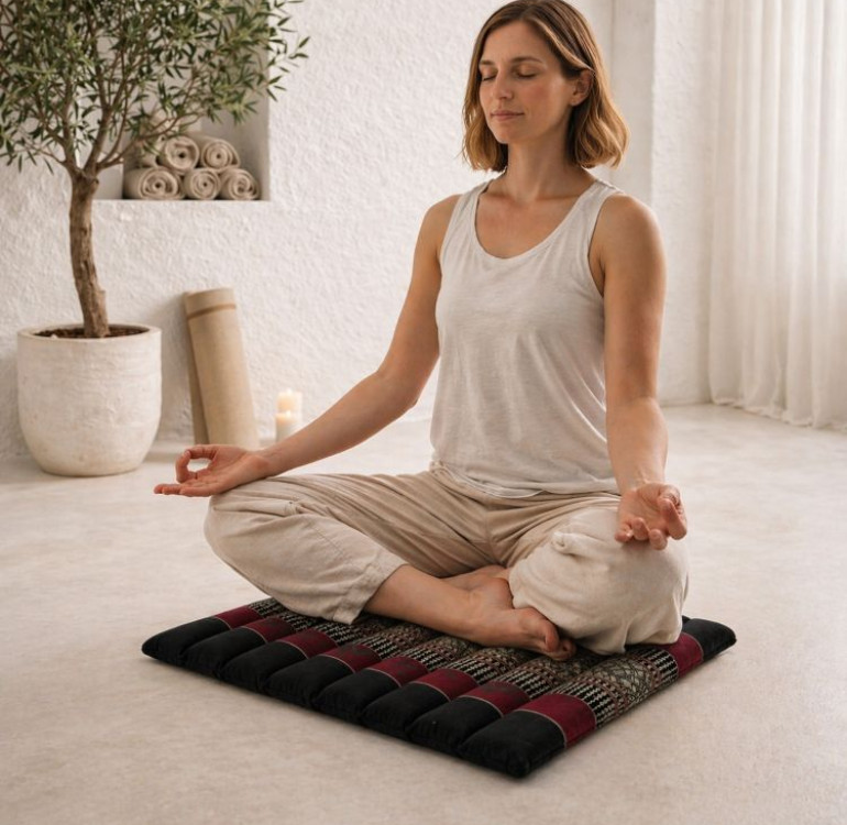 kapok filled handmade cushion peanut shaped to give neck support