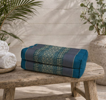 kapok filled handmade cushion peanut shaped to give neck support