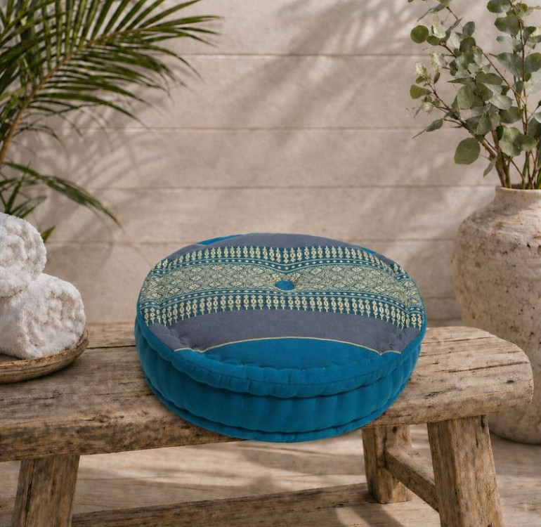 kapok filled handmade cushion peanut shaped to give neck support