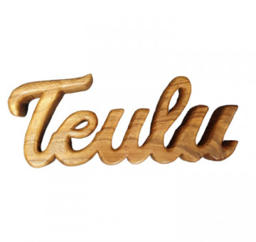 carved wooden word art Teulu